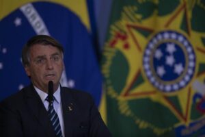 Bolsonaro se resiste a aceptar la victoria de Lula y pide revisar las elecciones