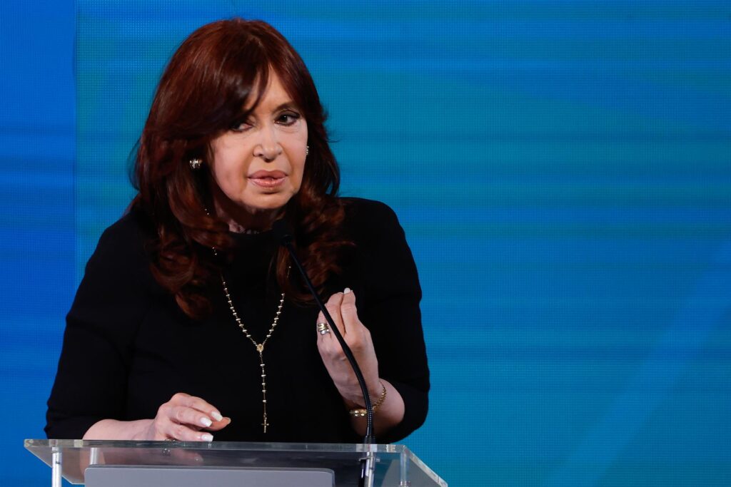 Cristina Fernández lanza críticas a la Justicia y vaticina una condena en su contra