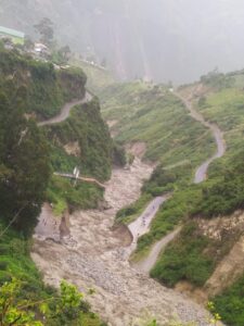 Deslave deja incomunicada a la parroquia Monte Olivo