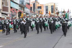 Desfile cívico y más actividades por la cantonización de Pelileo