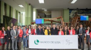 Banco de Loja conmemoró 55 años de vida institucional