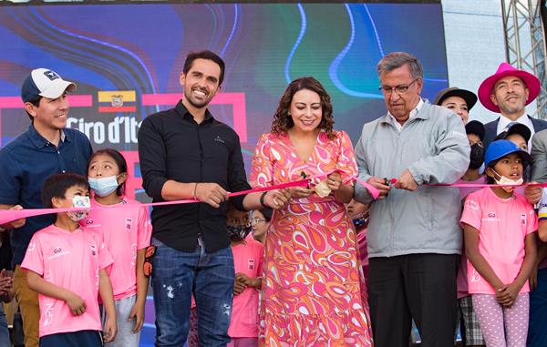 Quito vive a lo grande el primer evento del Giro de Italia en Hispanoamérica