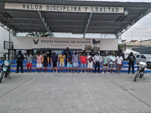 16 miembros de Los Lagartos detenidos en Guayaquil