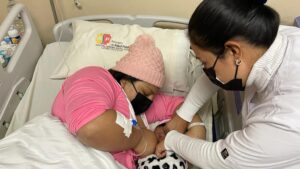 La lactancia materna fortalece al sistema inmunitario del bebé