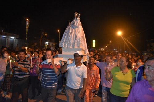 RECORRIDO. Pasó por populosos sectores y retornó al lugar de salida.