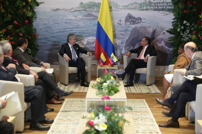 ENCUENTRO. El presidente de Ecuador, Guillermo Lasso, mantuvo una reunión con su homólogo colombiano Gustavo Petro.