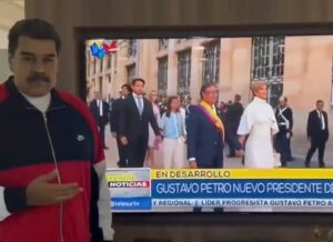 Petro irá este martes a Caracas para reunirse con Maduro