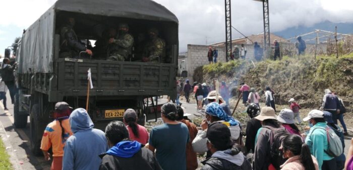 Movilizaciones. En Otavalo, durante 18 días se bloquearon vías y se tomaron zonas urbanas y rurales.