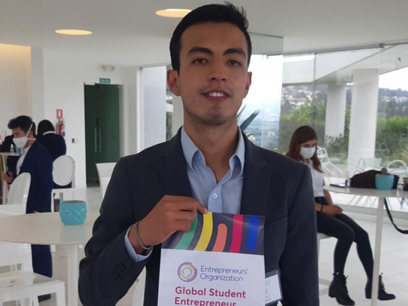 ‘Jovenesweb’, emprendimiento lojano educativo que triunfa en Ecuador