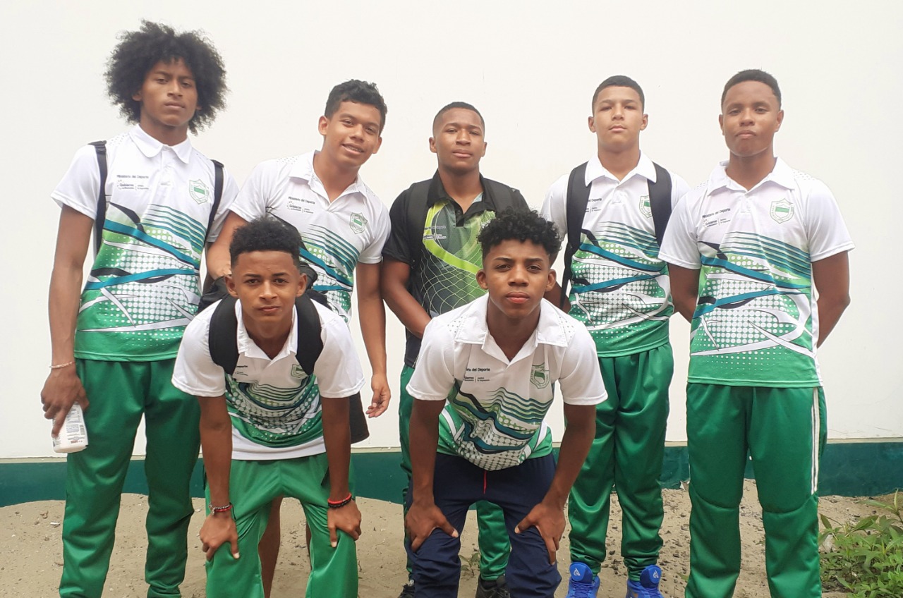 Deportistas esmeraldeños consiguen medalla de oro