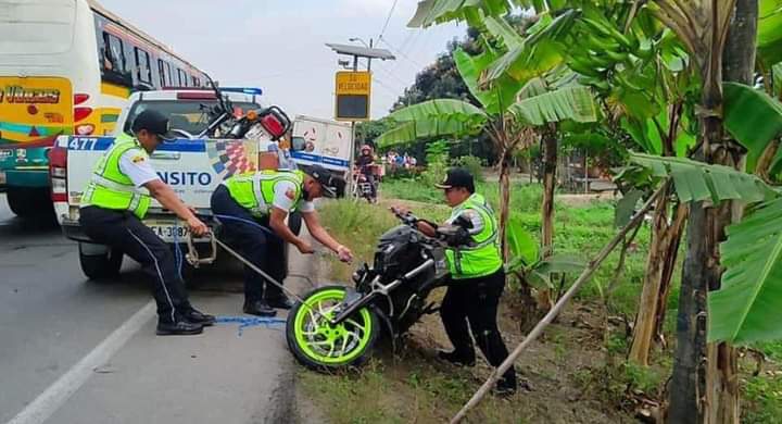 Dos personas pierden la vida en accidente en la Via San Juan Puebloviej