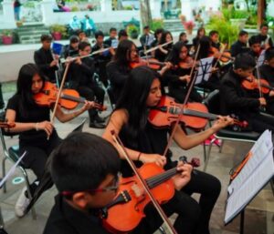 Niños y jóvenes brindarán un concierto sinfónico en Ambato