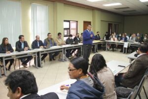 El Gobierno plantea un observatorio público-privado en la Mesa 8 donde se debate el control de precios