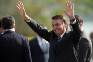 Bolsonaro marcha de nuevo con grupos evangélicos a 50 días de las elecciones
