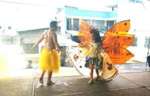 Música tropical y teatro hoy en Patate