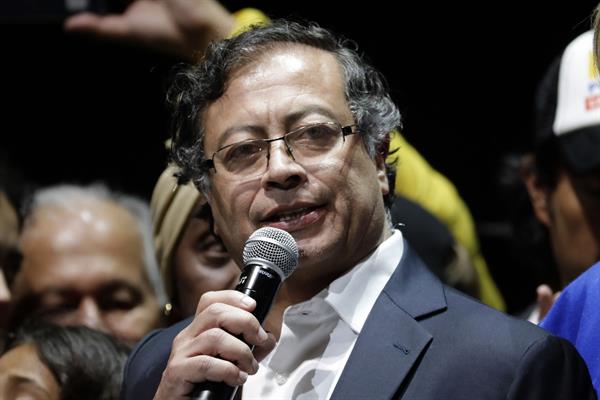 El temor de Petro ante el subidón de Vox en España