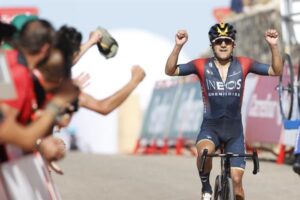 Richard Carapaz repíca en La Pandera y no descarta una tercera victoria en la Vuelta a España