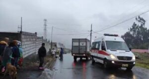 Dos personas mueren atropelladas en Ambato y Pelileo