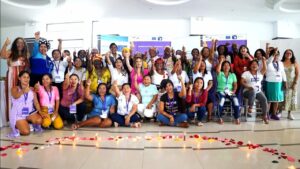 Amplían la Escuela de Formación de Lideresas en Ecuador