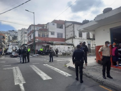 Los restos del exdeportista quedaron sobre la calzada, así como las evidencias del violento ataque.