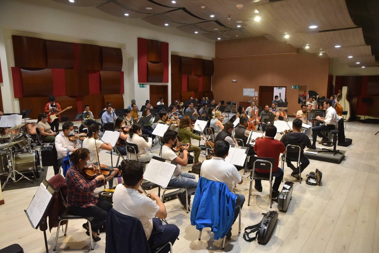 Sinfónica de Loja se presenta en Vilcabamba y Zamora