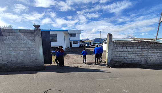 Escuelas rurales de Tungurahua con menos estudiantes