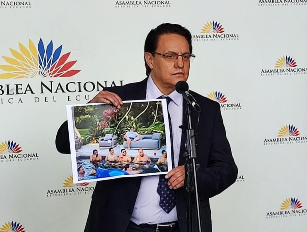 AUTORIDAD. Fernando Villavicencio, presidente de la Comisión de Fiscalización.