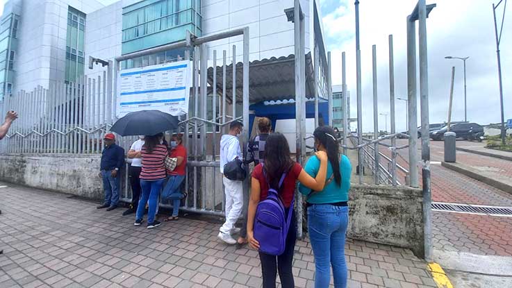 Sin medicamentos en hospitales