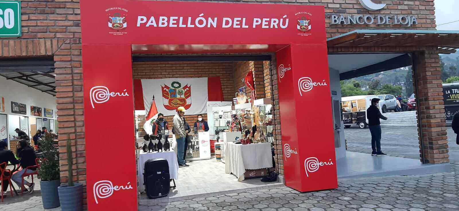 Comerciantes peruanos presentes en la Feria a pesar de los problemas fronterizos
