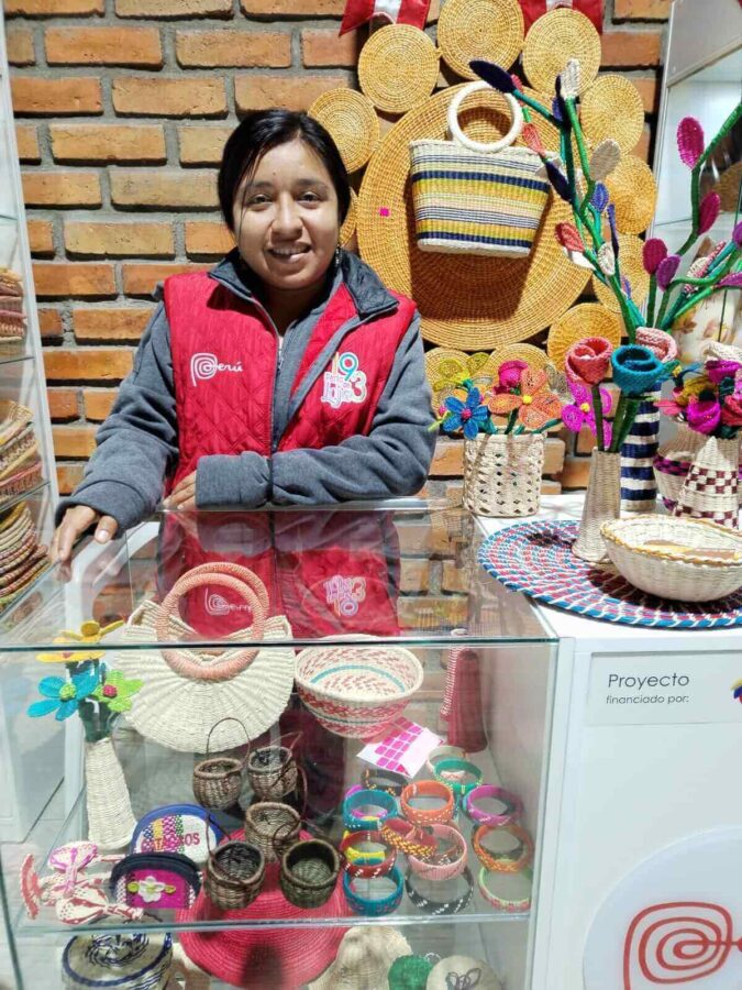 Comerciantes peruanos presentes en la Feria a pesar de los problemas fronterizos