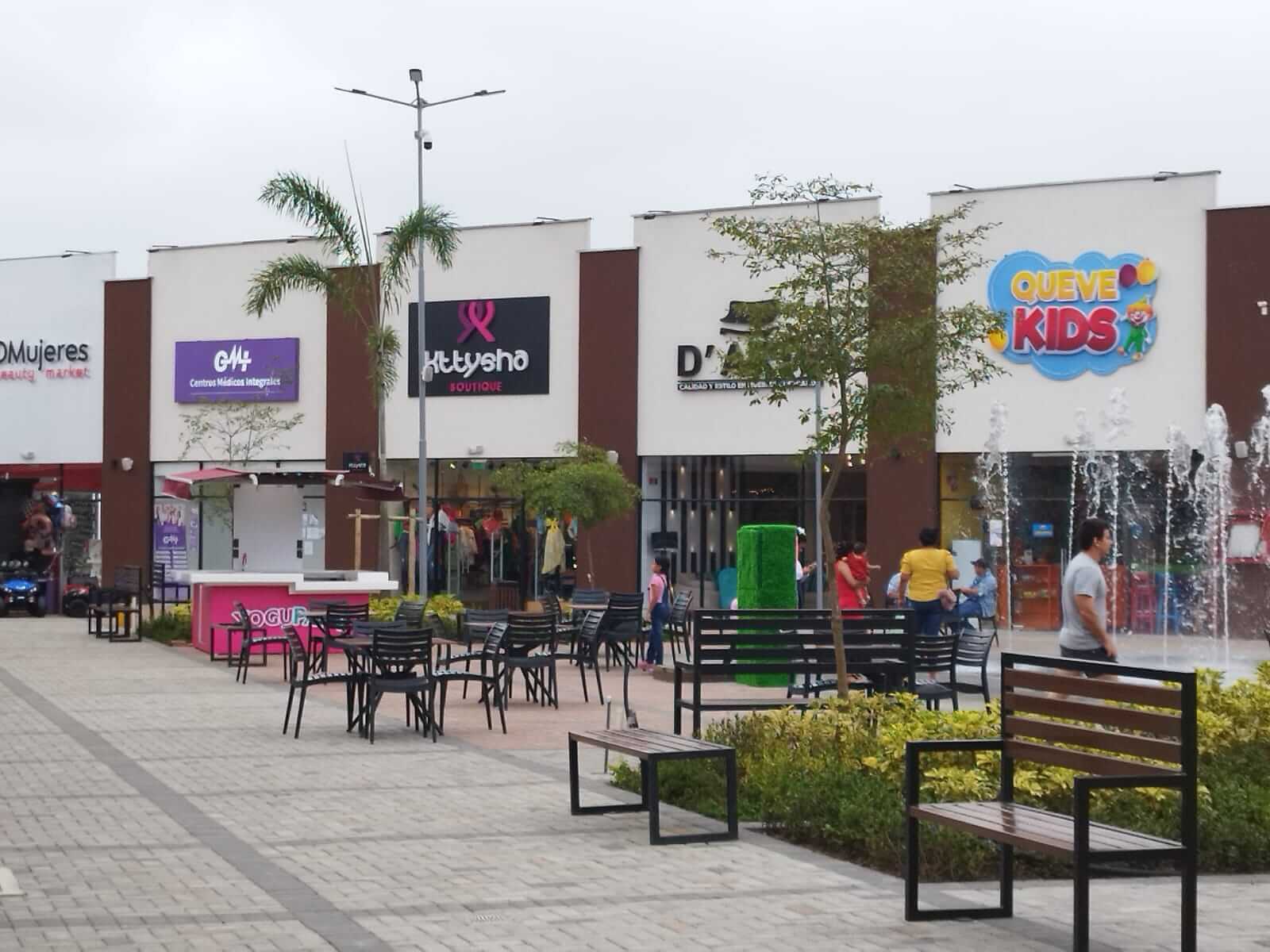  La Plaza la Cuadra de Quevedo, será el sitio donde se desarrollará la feria de exposición de comidas y bebidas.