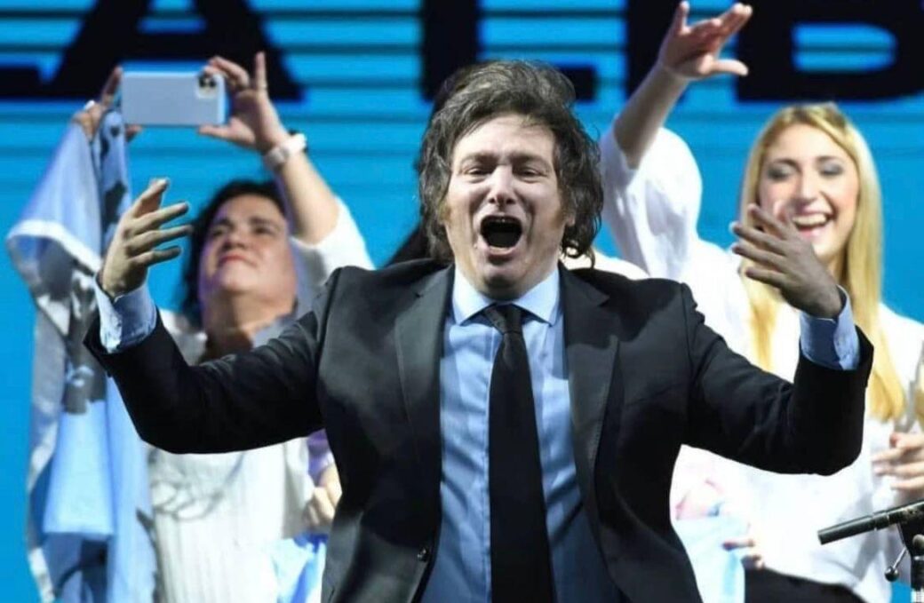 ¿Quién es Javier Milei? Entérate y no te pierdas su conferencia este