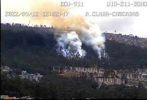 Quito registra un nuevo incendio forestal