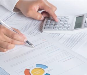 UTPL ofrece asesoramiento gratuito en contabilidad y auditoría