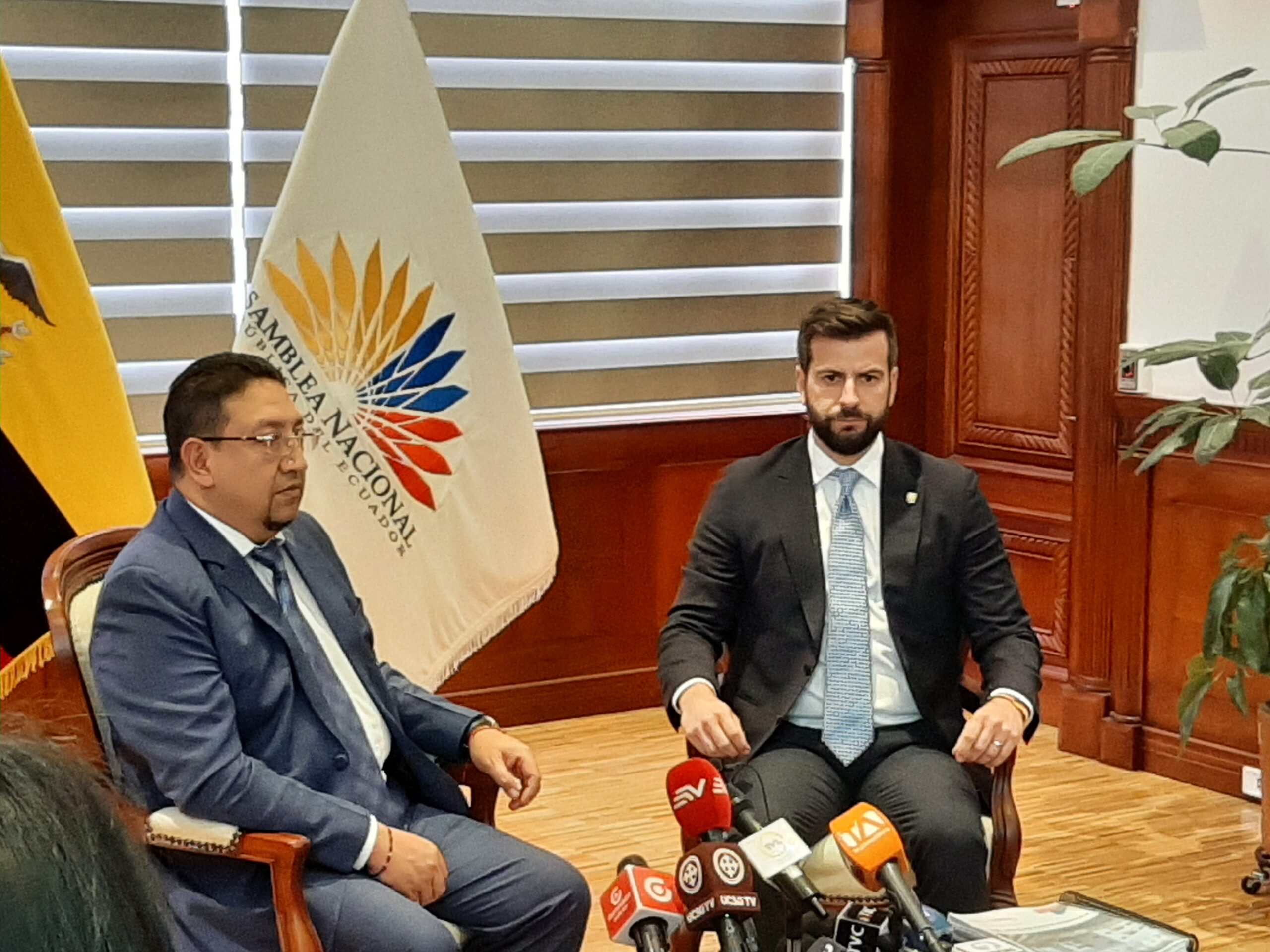 Más déficit fiscal y más gasto social para el presupuesto del Estado de 2023