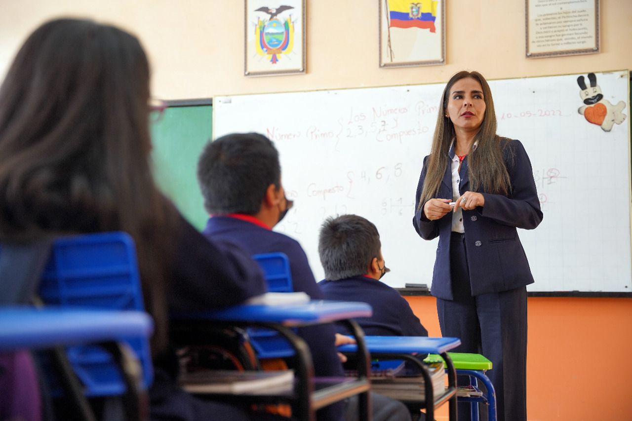 UNL oferta programa de capacitación al magisterio ecuatoriano