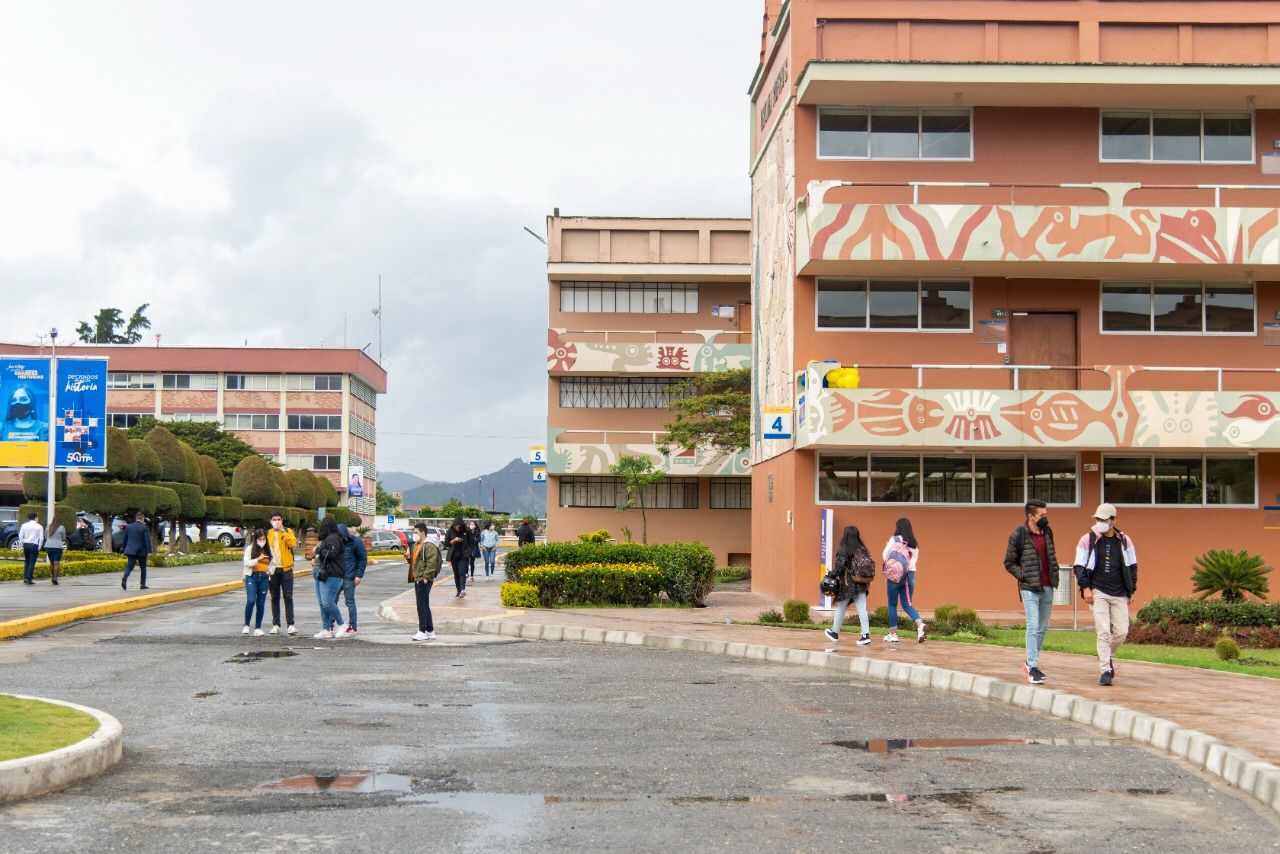 Más de 40 mil estudiantes de la UTPL iniciarán clases