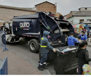 Suspensión temporal de recolección de basura en Quito