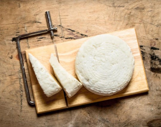 En Zapotillo se expondrá el queso de leche de chiva más grande de Ecuador