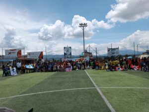 Fútbol y Diversión en Copa La Hora