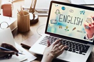 Inscríbete en los cursos gratuitos de inglés que ofrece el Gobierno de Estados Unidos
