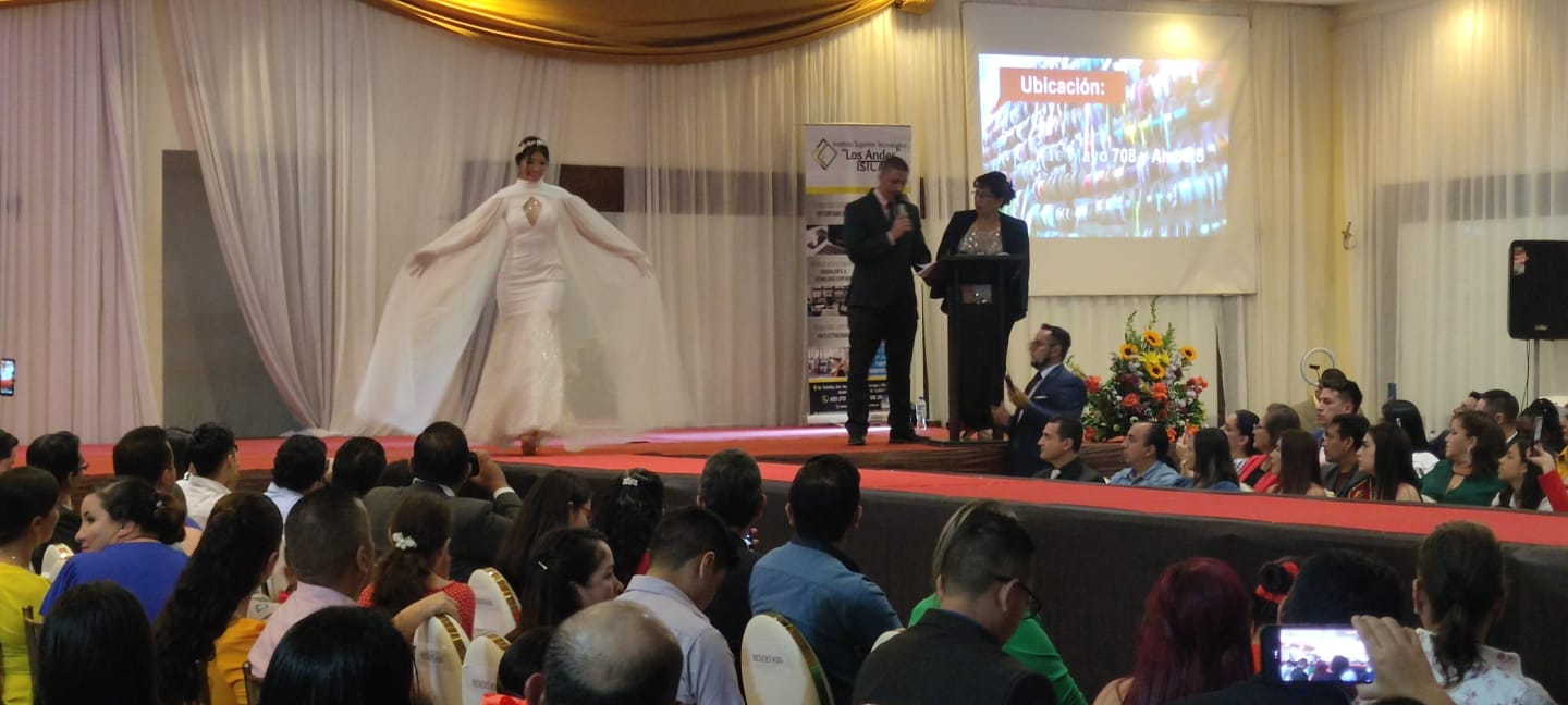 Instituto Los Andes lanzó su primer desfile de modas