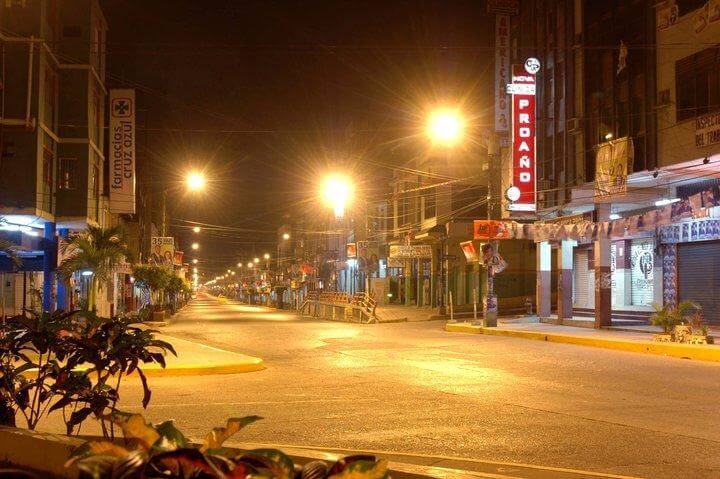 panorama. Así lucen algunas calles de Quevedo, pasadas las 20:00.