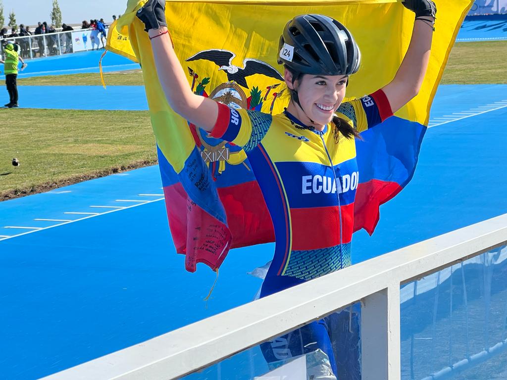 Oro para Loja: Fernanda Moncada conquista el Campeonato Mundial de Patinaje