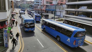 Cámara de barrios de Ambato se opone al alza de pasajes