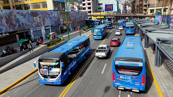 Transportistas dan nuevo plazo al Municipio de Ambato para alza de pasajes