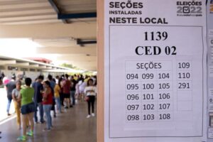 Cierran los colegios electorales para la segunda vuelta en Brasil