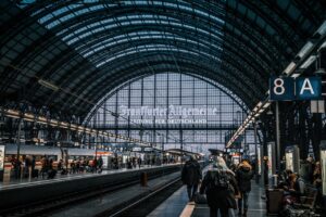 Alemania investiga sabotaje contra ferrocarriles en el norte del país