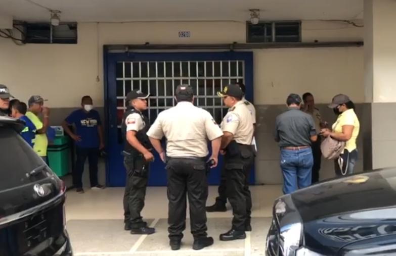 Policía es herido de bala en San Juan