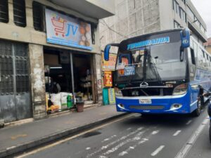 Transportistas de Ambato anuncian paralización del servicio